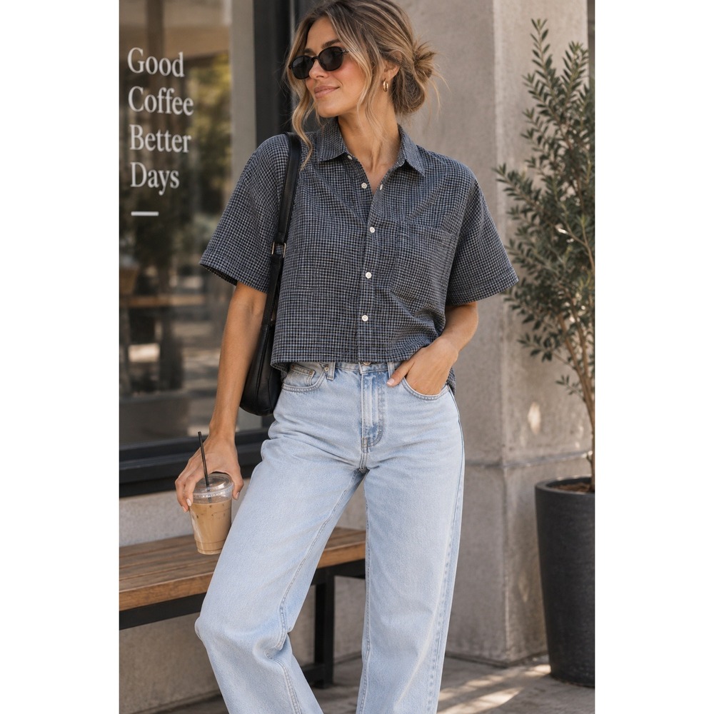 Hollister Top Womens Medium Blue Gingham Plaid Boxy Crop Fit Preppy Coastal